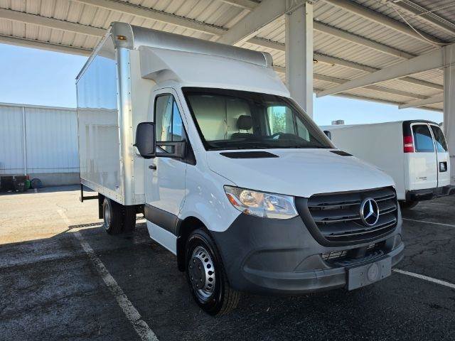Used 2024 Mercedes-Benz Sprinter 3500 image 4