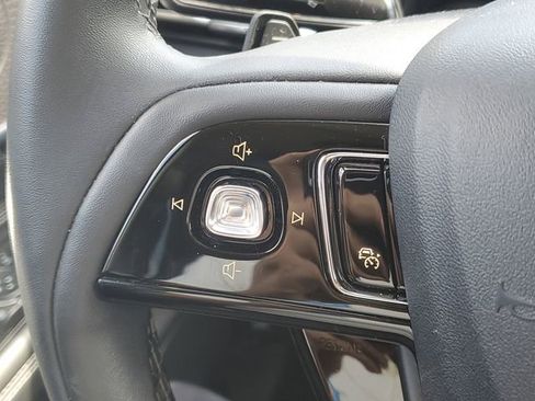 Certified 2024 Lincoln Corsair AWD w/ Equipment Group 101A image 12