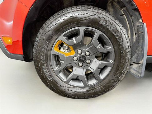 Used 2024 Ford Maverick Tremor w/ Tremor Off-Road Package AWD/4WD image 37