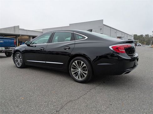 Used 2019 Buick LaCrosse Essence w/ Sun and Shade Package image 5