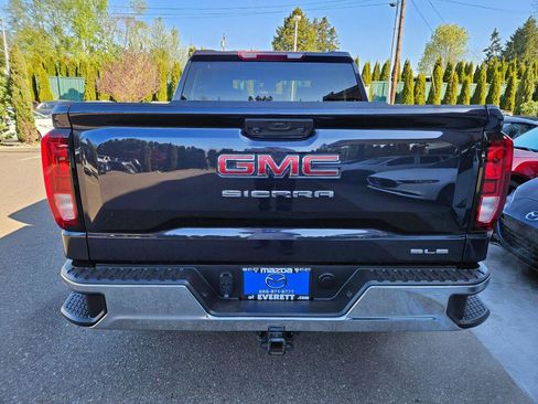 Used 2023 GMC Sierra 1500 SLE AWD/4WD image 4