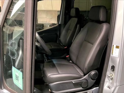 New 2025 Mercedes-Benz Sprinter 2500 image 19