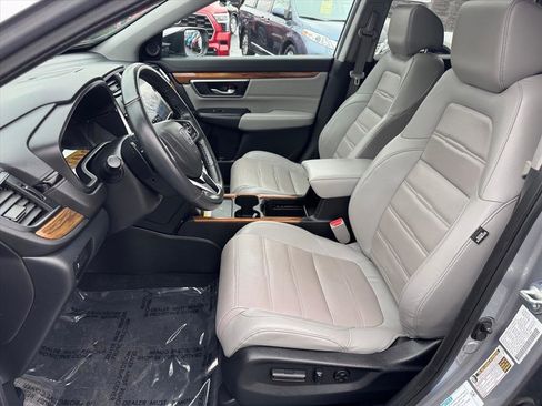 Used 2022 Honda CR-V Touring image 7