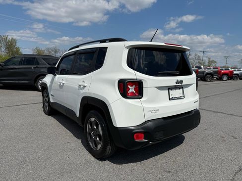 Used 2017 Jeep Renegade Sport w/ Power & Air Group image 4