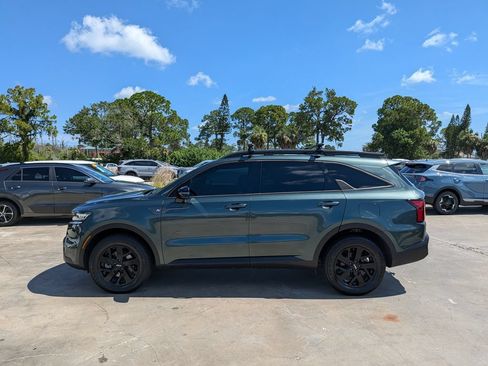Certified 2023 Kia Sorento S w/ Panoramic Sunroof Package AWD/4WD image 5