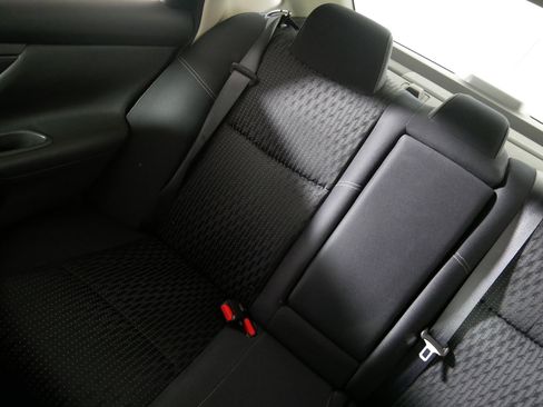 Used 2016 Nissan Altima 2.5 S w/ Power Driver Seat Package image 12