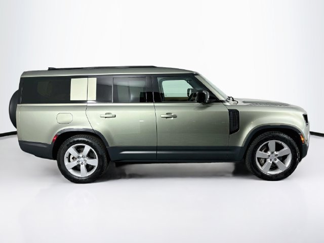 New 2025 Land Rover Defender 130 S AWD/4WD image 4