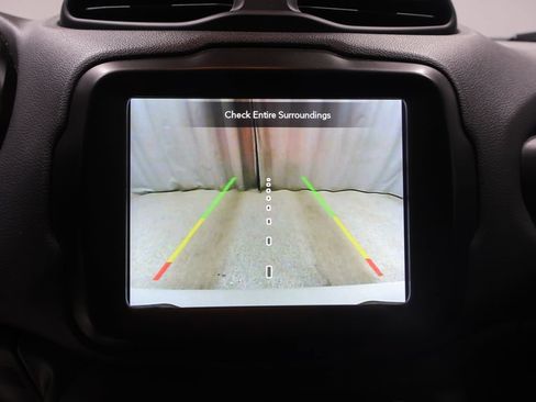 Used 2023 Jeep Renegade Latitude AWD/4WD image 26