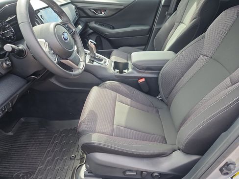 Certified 2025 Subaru Outback Premium image 29