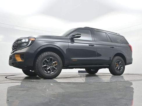 New 2026 Ford Expedition Tremor image 35