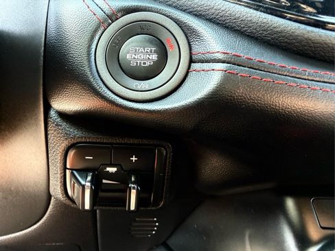 Used 2025 Dodge Durango GT AWD/4WD image 29