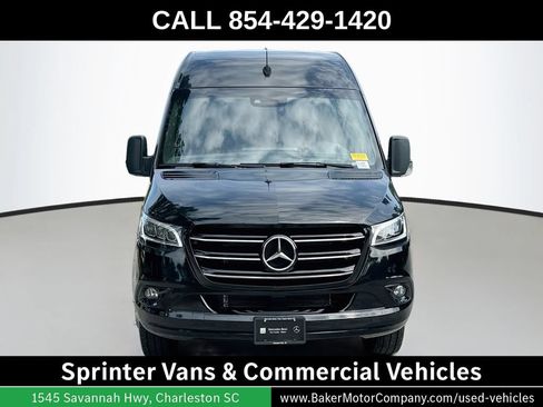 Used 2023 Mercedes-Benz Sprinter 3500 image 6