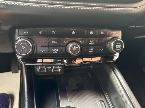 Used 2021 Dodge Durango SRT w/ Trailer Tow Group IV AWD/4WD image 17