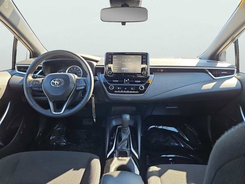Used 2022 Toyota Corolla SE image 11