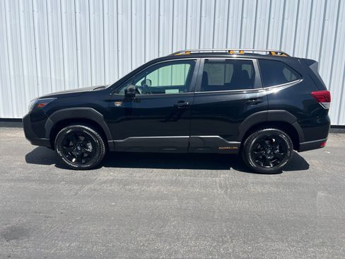 Certified 2025 Subaru Forester Wilderness w/ Wilderness Package AWD/4WD image 3