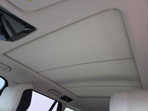 Used 2021 Land Rover Range Rover Westminster Edition image 12