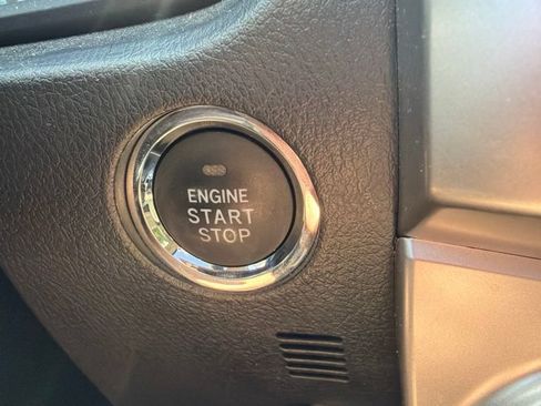 Used 2017 Toyota 4Runner Limited AWD/4WD image 23