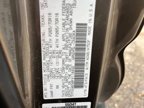 Used 2015 Toyota Tacoma 4x4 Access Cab V6 w/ TRD Off-Road Package image 9