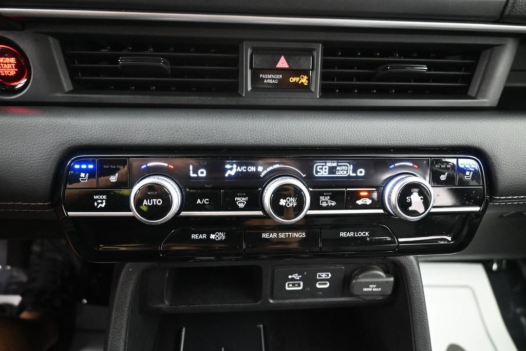 Used 2023 Honda Pilot Elite image 18