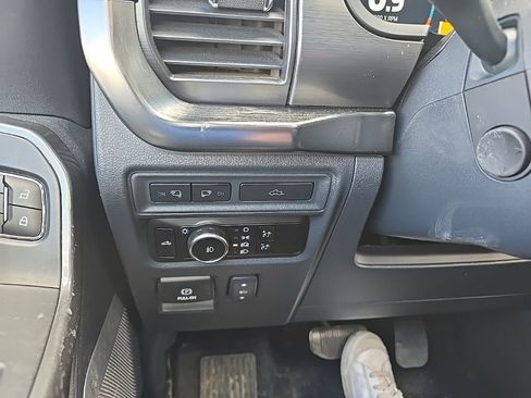 Used 2023 Ford F150 Lariat w/ Equipment Group 502A High image 18