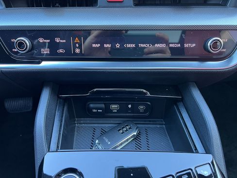 Used 2023 Kia Sportage SX Prestige image 26