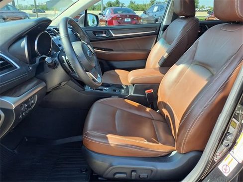 Used 2019 Subaru Outback 3.6R Touring image 6