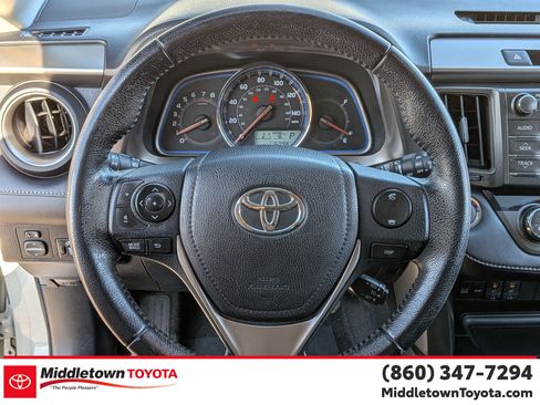 Used 2013 Toyota RAV4 Limited image 17