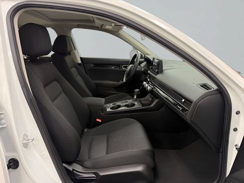 Used 2022 Honda Civic EX image 13