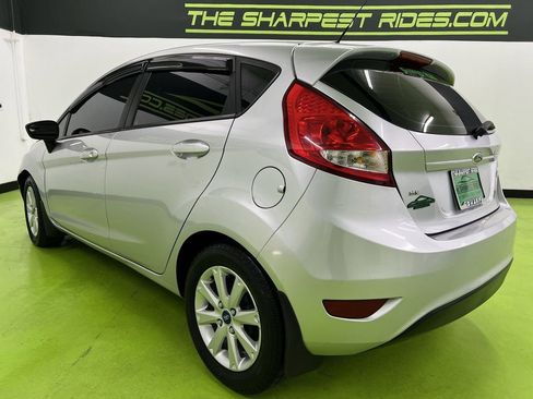 Used 2011 Ford Fiesta SE w/ 203A Rapid Spec Order Code image 7