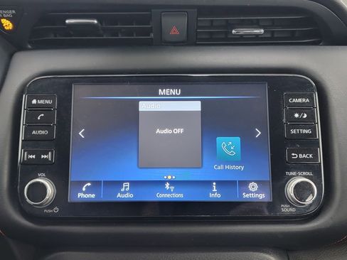 Used 2021 Nissan Kicks SR w/ SR Premium Package image 20