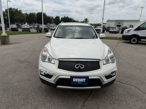 Used 2016 INFINITI QX50 AWD w/ Deluxe Touring Package image 2