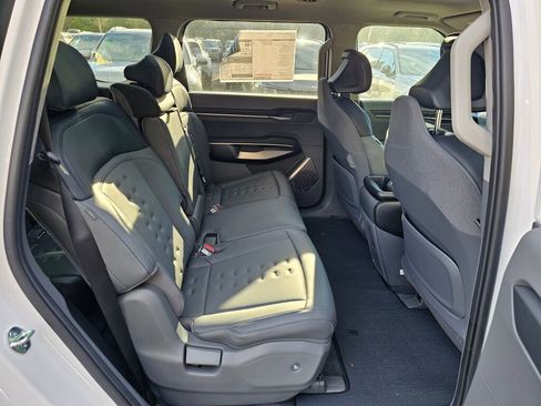 New 2026 Kia EV9 Wind image 29