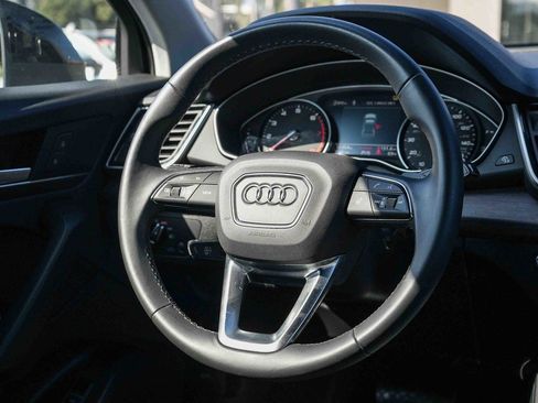Used 2025 Audi Q5 2.0T Premium image 14