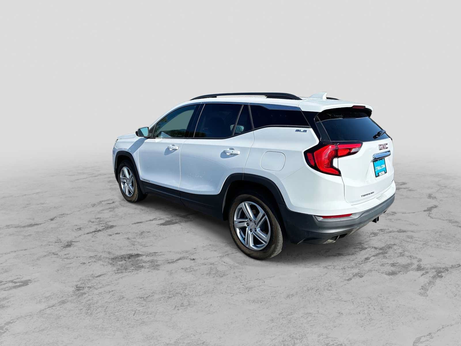 Used 2019 GMC Terrain SLE w/ Infotainment Package I AWD/4WD image 6