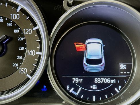 Used 2020 MAZDA CX-5 Touring FWD image 19