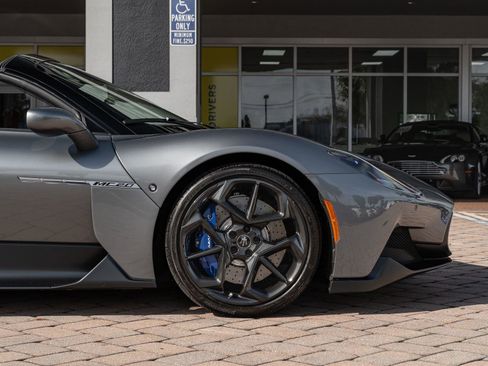 Used 2023 Maserati MC20 Spyder image 29