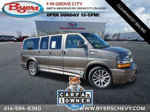 Used 2021 Chevrolet Express 2500 image 1