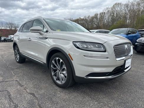 Used 2023 Lincoln Nautilus Reserve AWD/4WD image 1