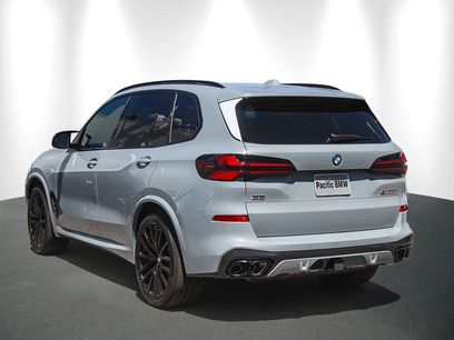 New 2026 BMW X5 M60i w/ Executive Package