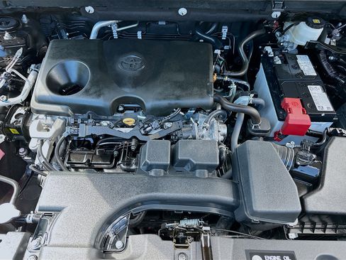 Used 2025 Toyota RAV4 LE image 30