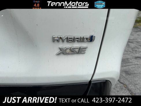 Used 2022 Toyota RAV4 XSE w/ XSE Grade Weather Package AWD/4WD image 13