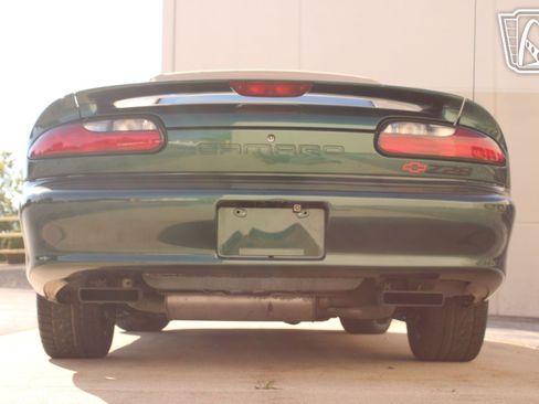 Used 1995 Chevrolet Camaro Z28 image 12