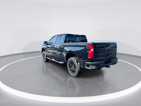 Used 2021 Chevrolet Silverado 1500 LT Trail Boss w/ Convenience Package II AWD/4WD image 7
