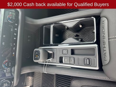 New 2026 Nissan Pathfinder SV image 27