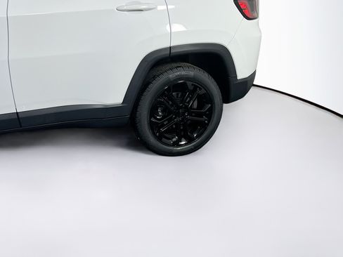 Used 2022 Jeep Compass Limited AWD/4WD image 28