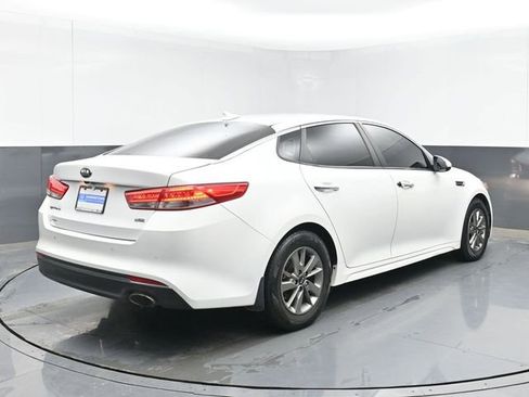 Used 2016 Kia Optima LX w/ Technology Package image 10