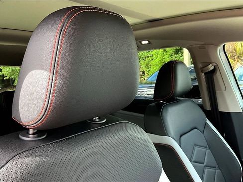 New 2026 Volkswagen Atlas Peak Edition AWD/4WD image 22