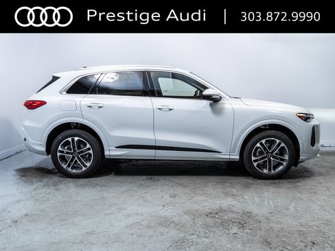 New 2025 Audi Q5 Premium Plus image 8