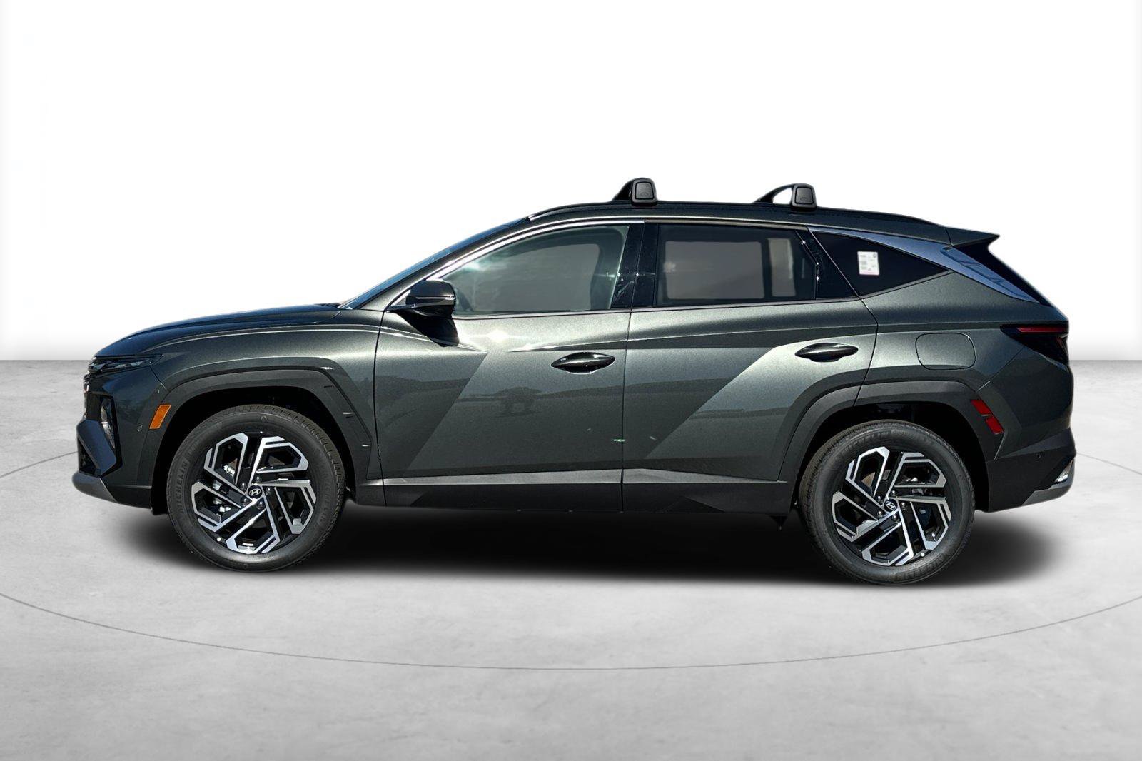 New 2026 Hyundai Tucson Limited AWD/4WD image 3