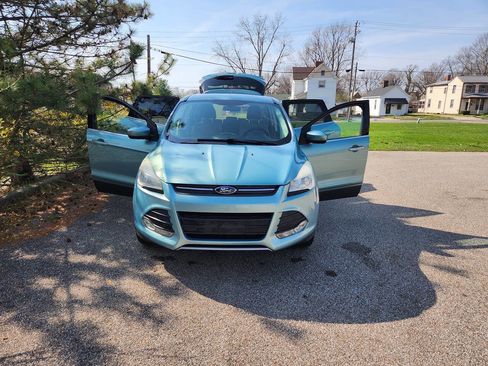 Used 2013 Ford Escape SE FWD image 21